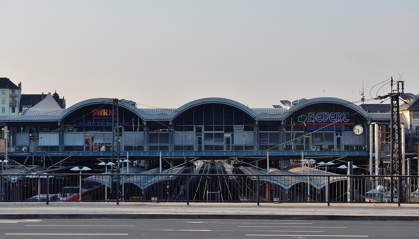 Alicenbrücke wird einspurig: Verkehrsführung und Arbeiten vom 13. bis 15. Dezember 2025 Alicenbrücke wird einspurig: Verkehrsführung und Arbeiten vom 13. bis 15. Dezember 2025