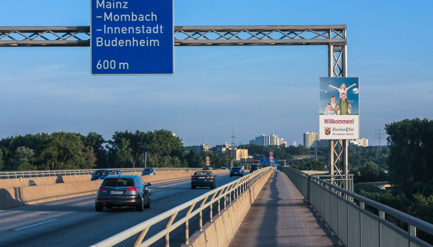 Politiker fordern schnelle Teilöffnung der Abfahrt Mainz Mombach auf der A643 Politiker fordern schnelle Teilöffnung der Abfahrt Mainz Mombach auf der A643